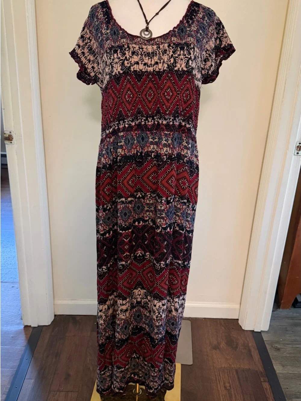 Boho Printed Red Maxi Dress with Short Sleeves - Picture 5 of 10